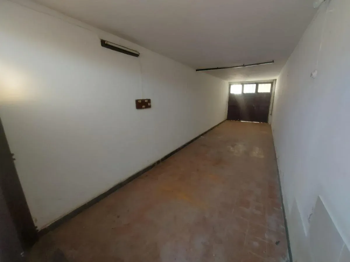 IDEAL INVERSOR – CASA A RECICLAR 3 DORM. GARAJE DOBLE – PATIO - A MTS DE AV. ARMADA ARGENTINA