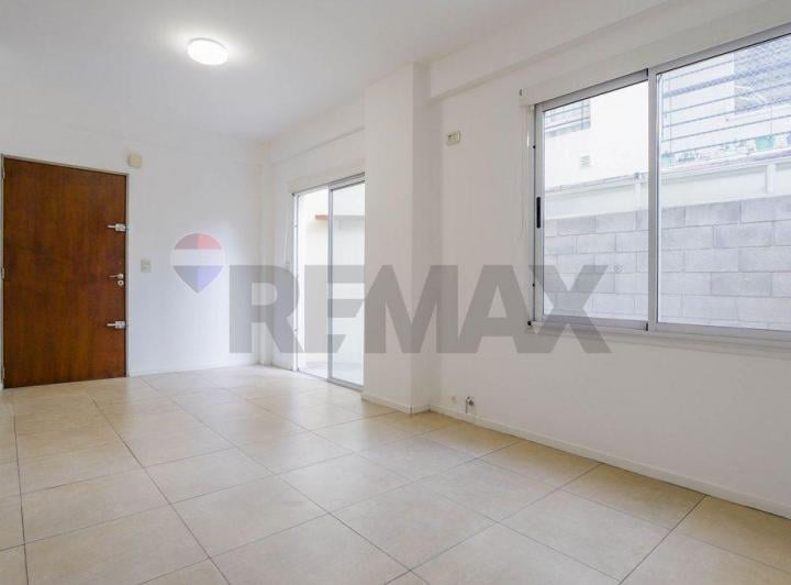 Departamento · 50m² · 2 Ambientes · 1 Cochera