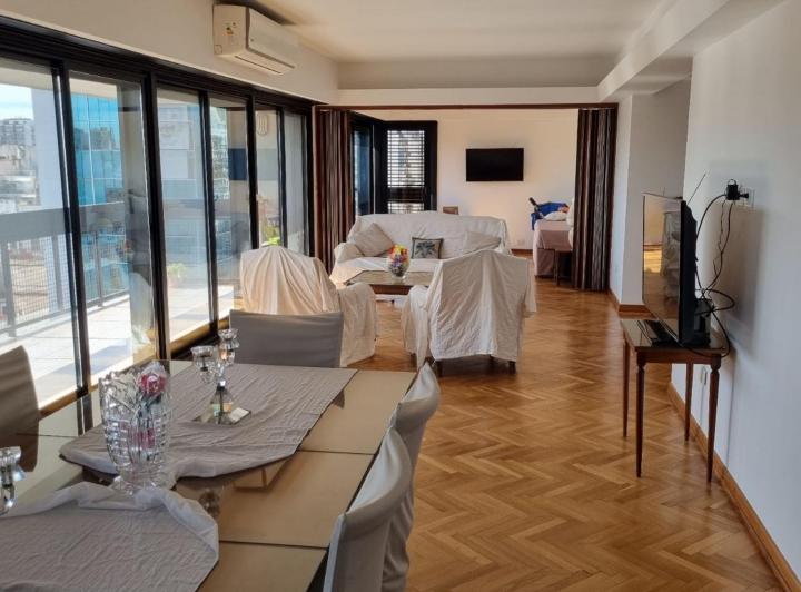 Departamento · 128m² · 3 Ambientes · 1 Cochera