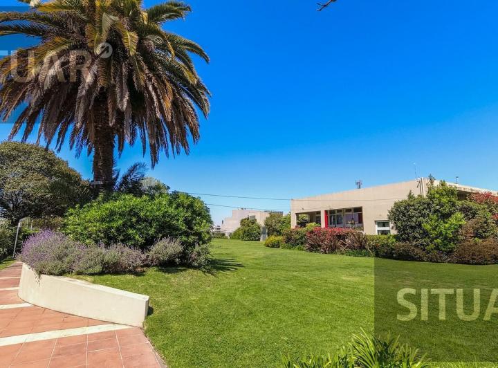 Departamento · 145m² · 4 Ambientes · 1 Cochera
