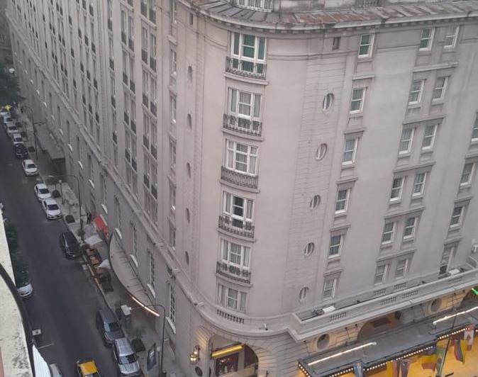 Departamento · 180m² · 5 Ambientes