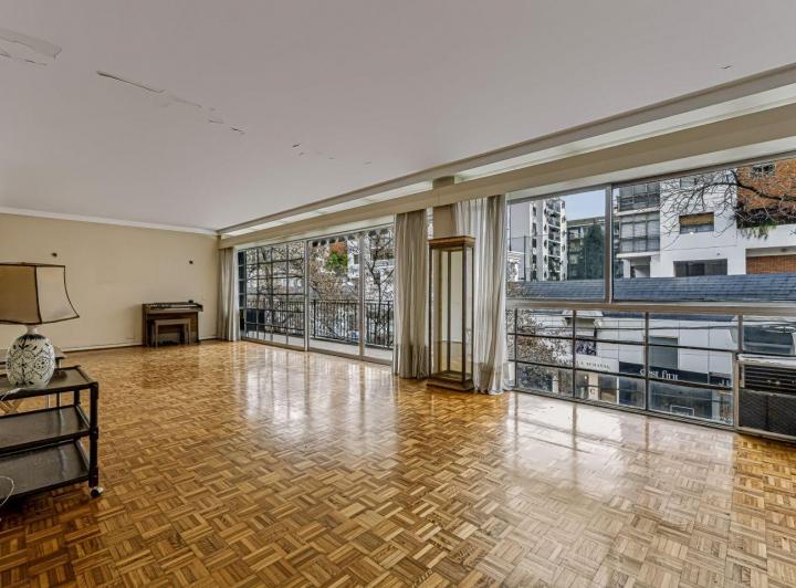 Departamento · 164m² · 5 Ambientes · 1 Cochera