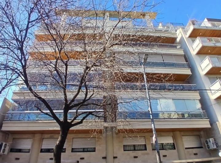 Departamento · 114m² · 5 Ambientes · 1 Cochera