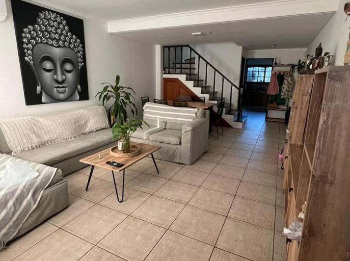Departamento · 130m² · 5 Ambientes · 1 Cochera