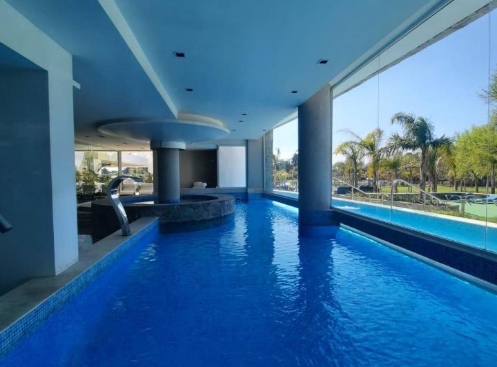 Departamento · 136m² · 5 Ambientes · 1 Cochera