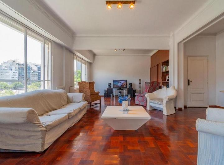 Departamento · 180m² · 6 Ambientes