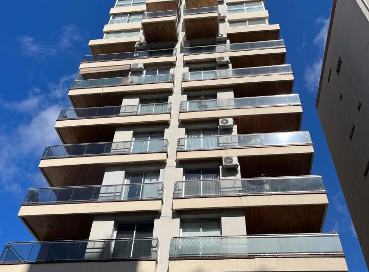 Departamento · 100m² · 4 Ambientes · 1 Cochera