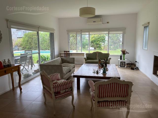 Casa · 170m² · 4 Ambientes