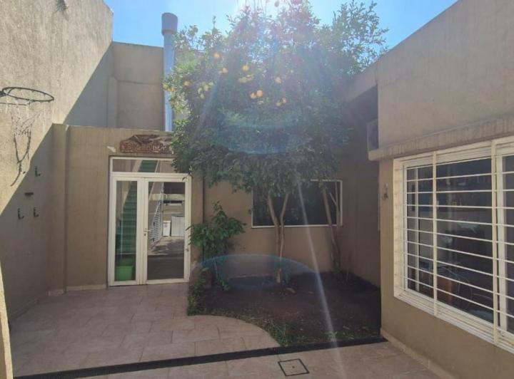 Casa · 126m² · 3 Ambientes · 1 Cochera