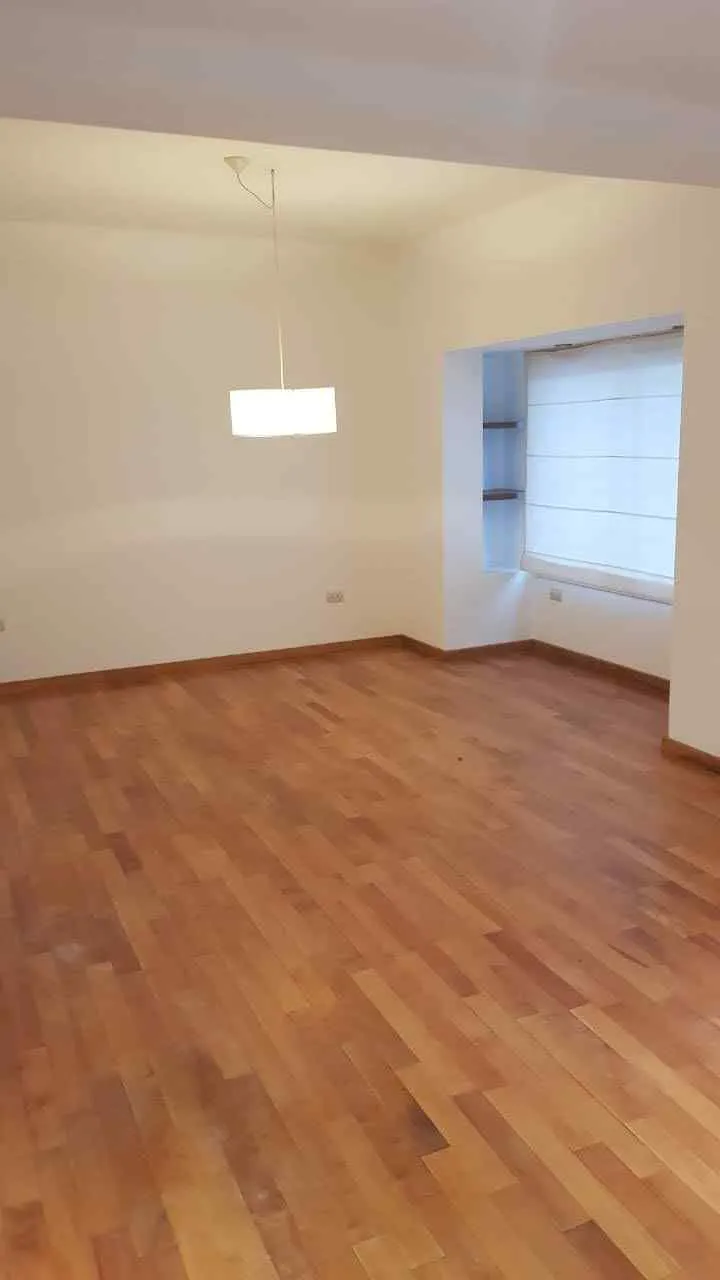 CASA ★ 4 DORM. QUINCHO COCHERA & PILETA ★★★