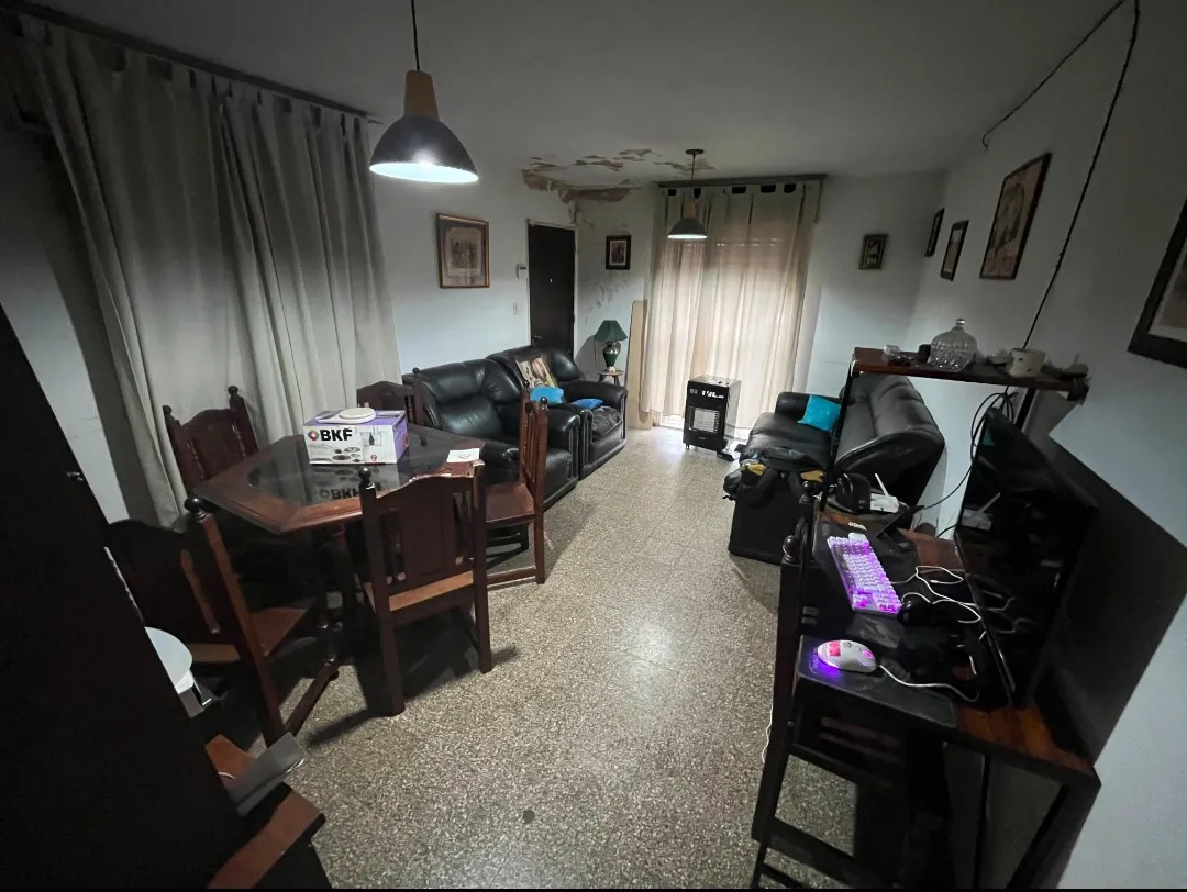 Casa 4 Dormitorios Barrio Las palmas