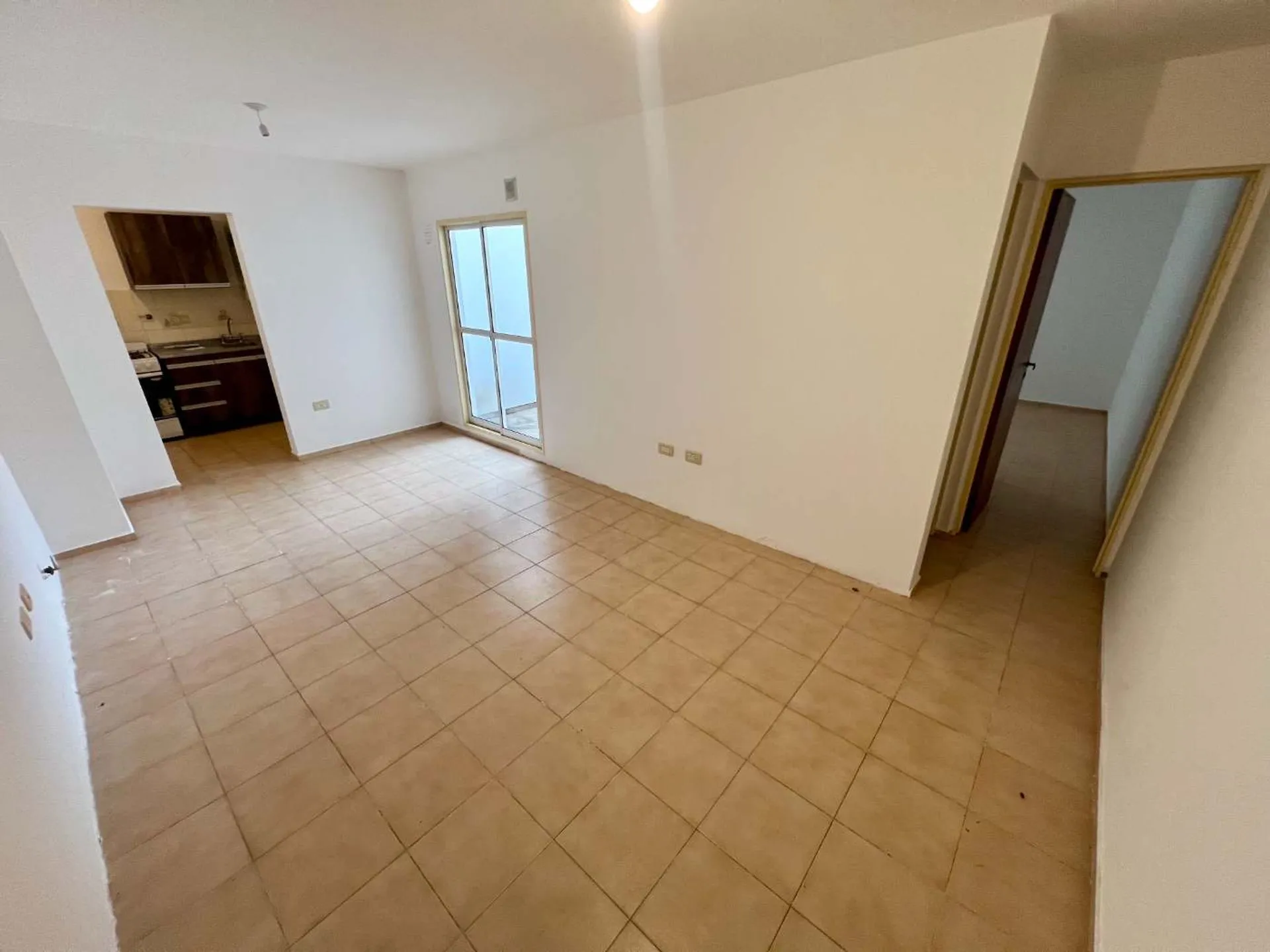 DEPARTAMENTO NUEVA CORDOBA 1 DORMI PATIO PB A MTS UNIVERSIDAD CALLE INDEPENDENCIA VENTA