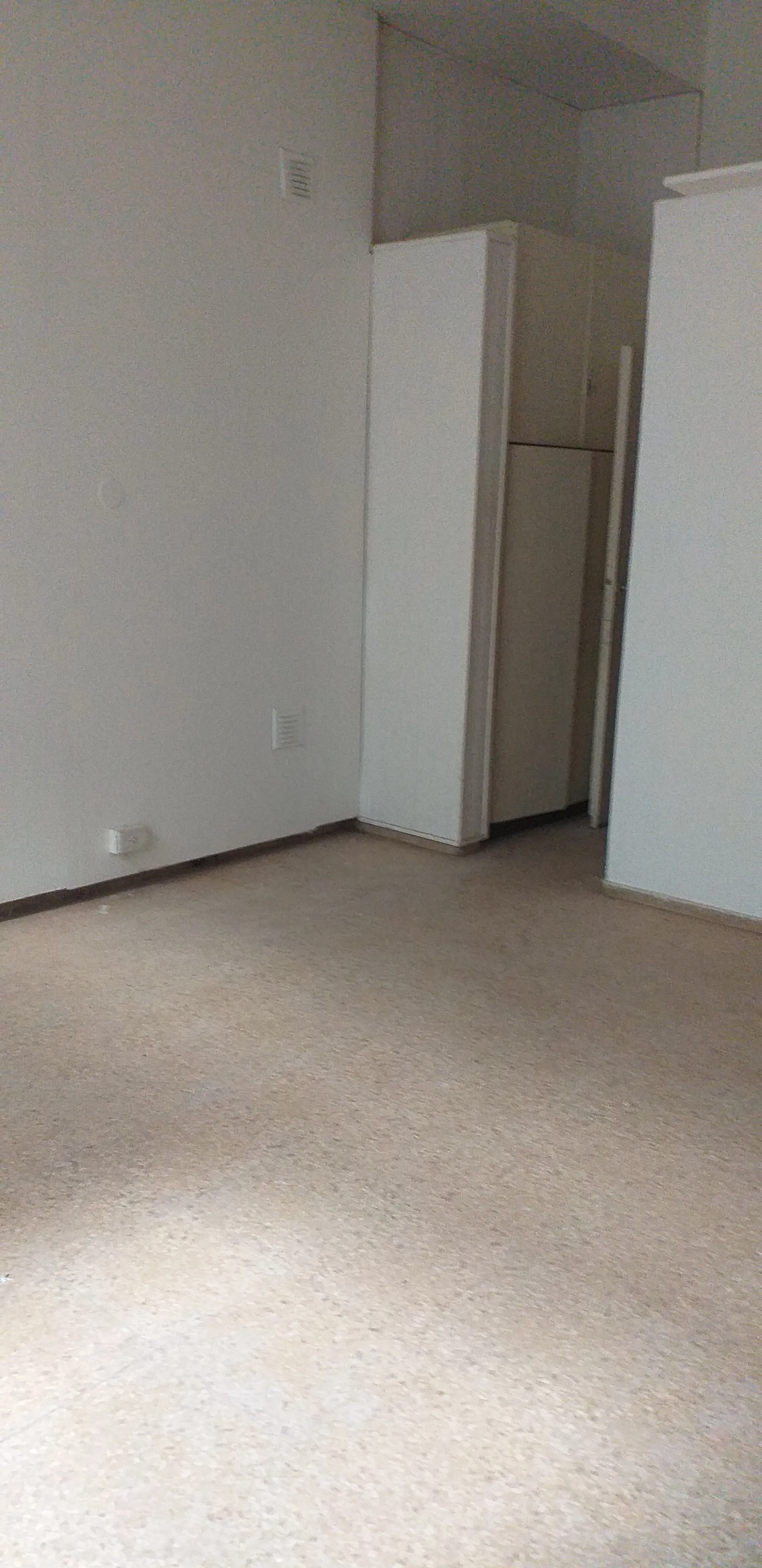 MONOAMBIENTE EN VENTA - SUBSUELO - CASEROS 45 CENTRO