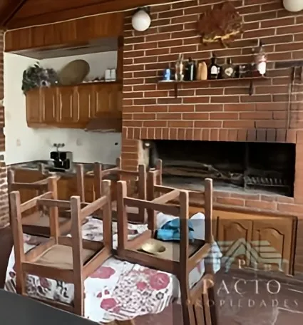 URGENTE CASA FRENTE CÓRDOBA SHOPPING 5 DOR 5 BÑOS OPORTUNIDAD EMPRESA A RECICLAR