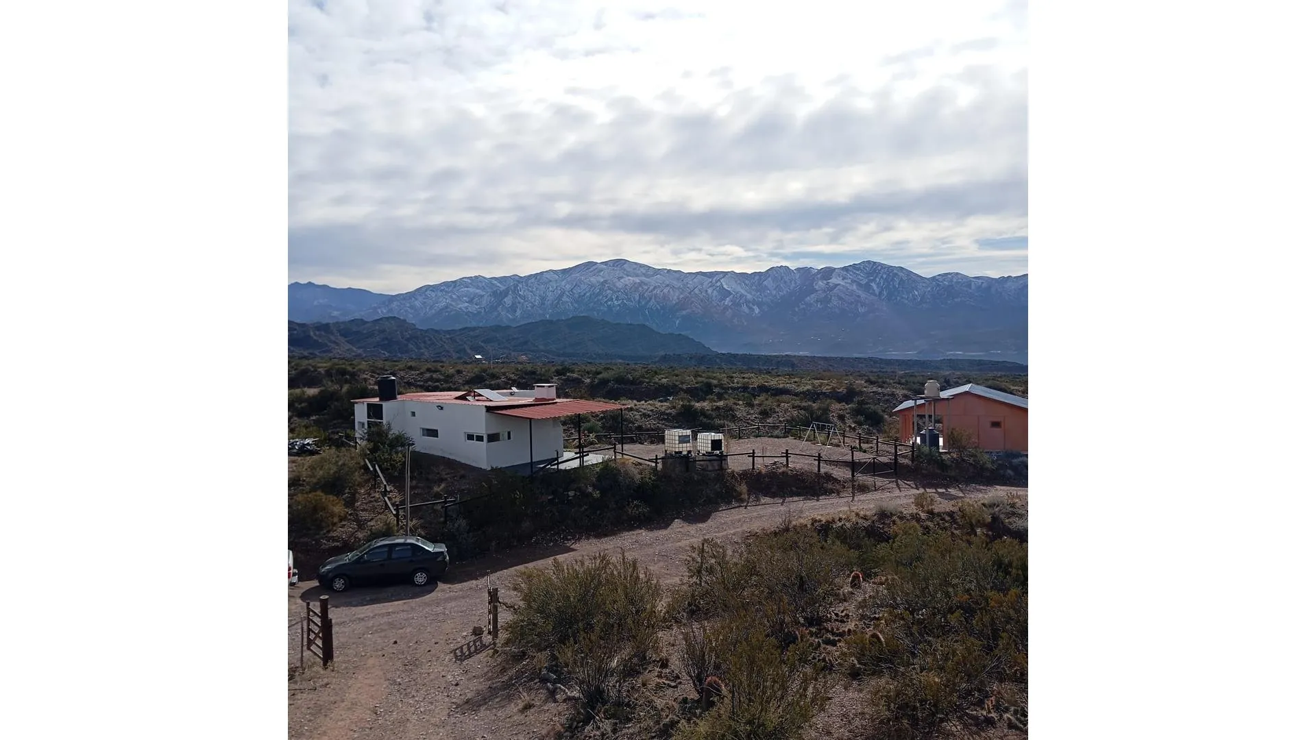 Vendo CASA  autosustentable de montaña