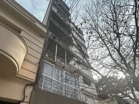 Departamento en Venta en Monte Castro, Capital Federal