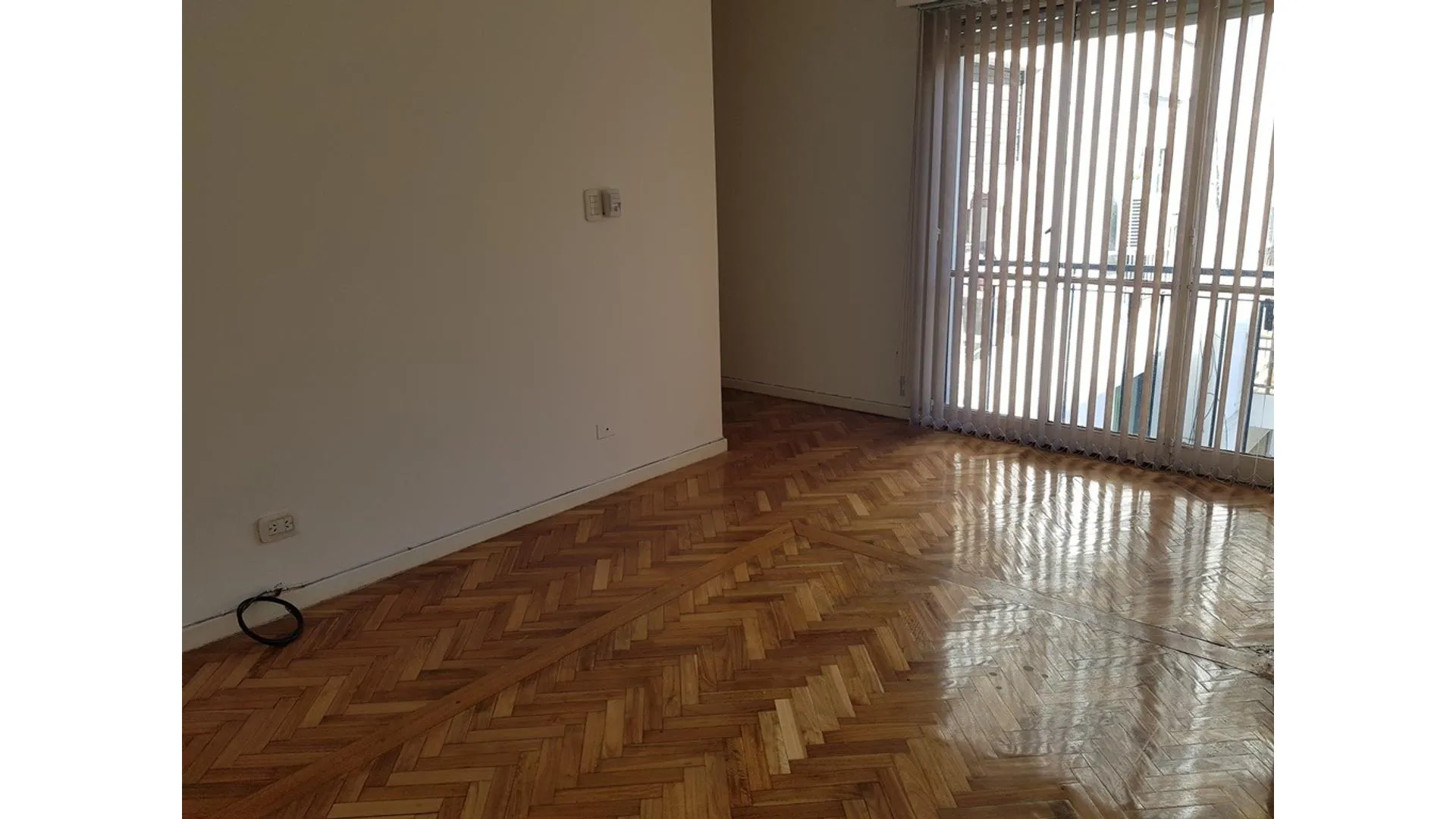 ALEGRE 2 AMB  PISO ALTO MUY LUMINOSO
