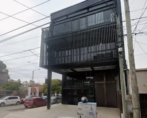 ALQUILO LOCAL  MTS TRIBUNALES