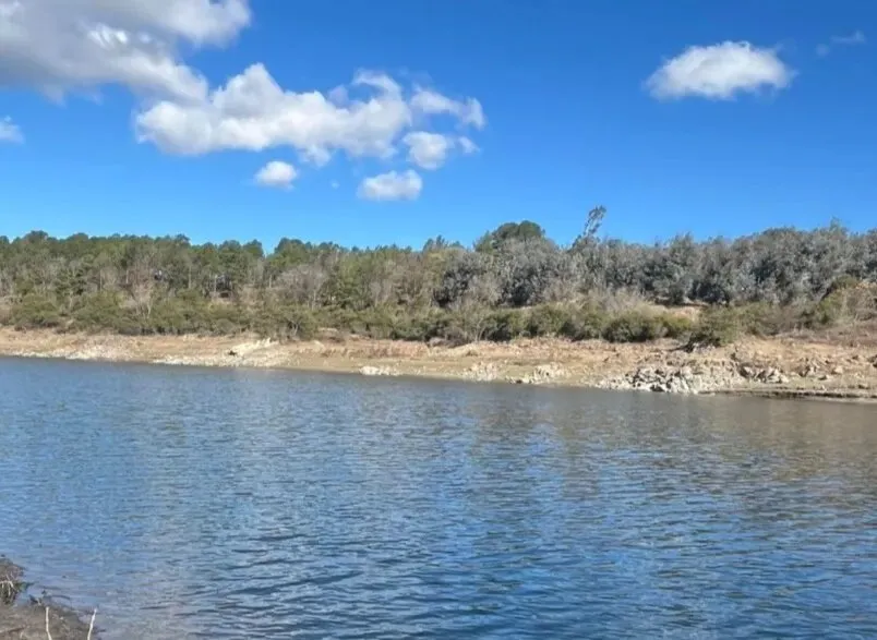 Los Espinillos. Córdoba. Lote Con Bajada Al Rio