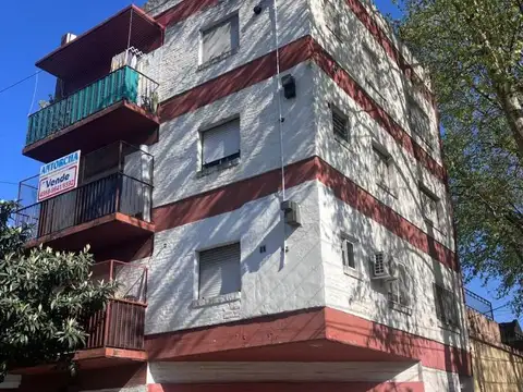 Departamento en Venta en Monte Castro, Capital Federal