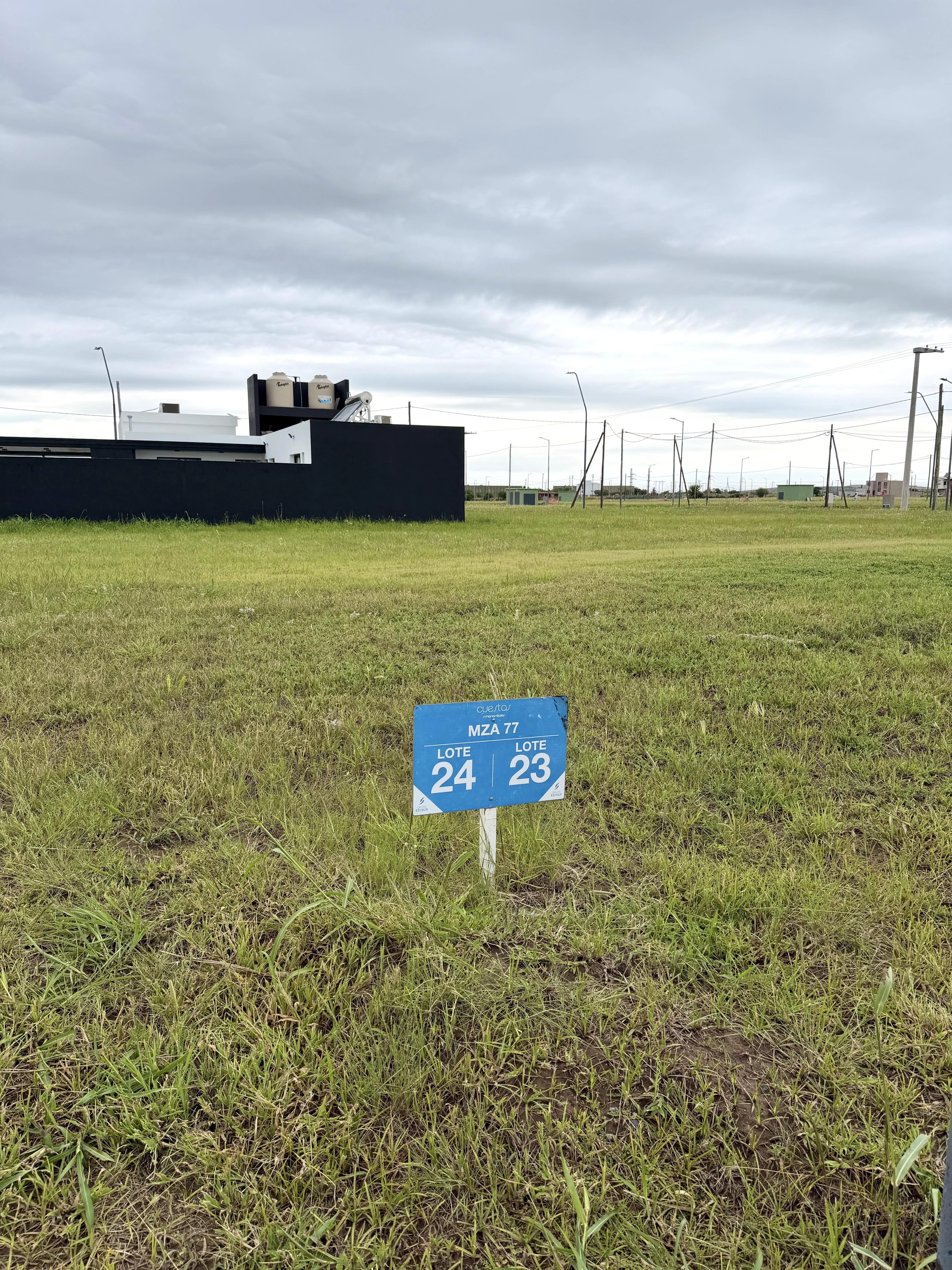 VENTA LOTE EN CUESTAS DE MANANTIALES, RESIDENCIAL
