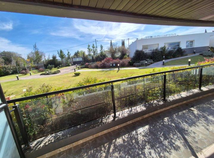 Departamento · 42m² · 2 Ambientes · 1 Cochera