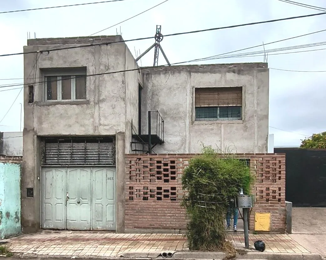 Casa 2 Dorm. + Dpto Independiente + Gran Taller | OBSERVATORIO | Ideal Vivienda...