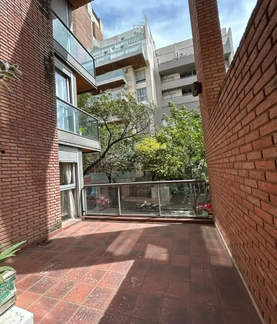 Venta 2 dormitorios amplio con balcón terraza