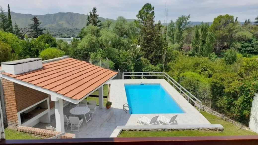 Villa Parque Siquiman - Valle de Punilla Venta Casa 2/3 dormitorios