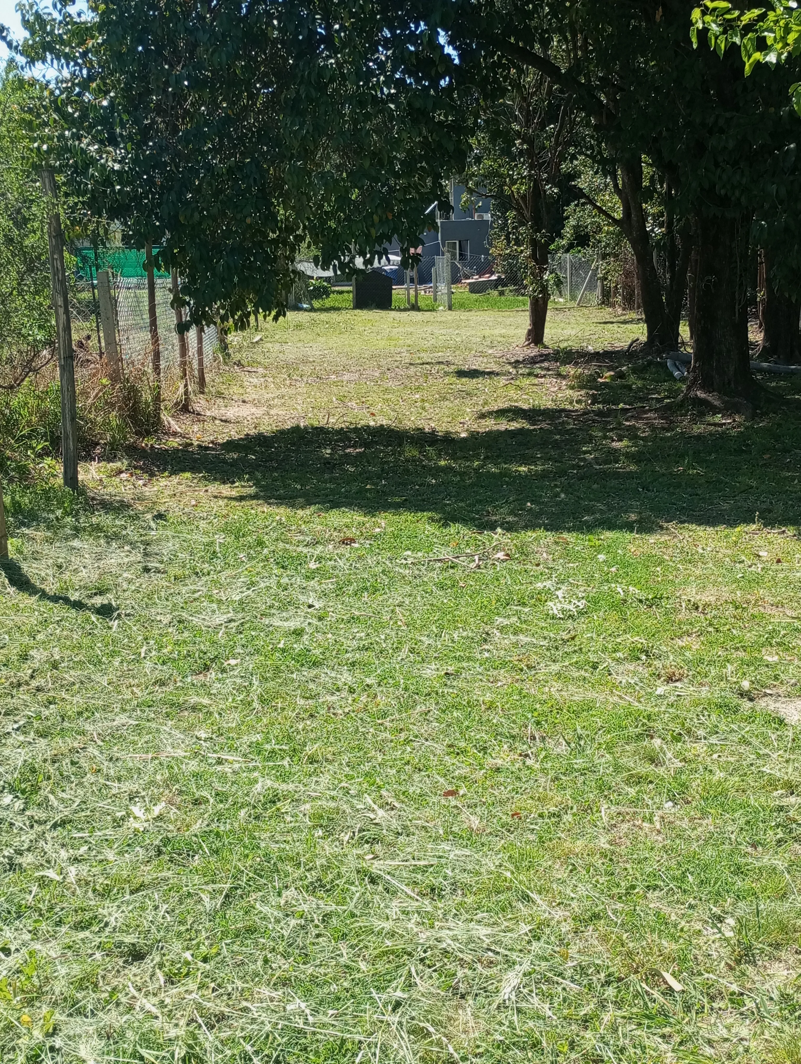 VENDO LOTE EN VILLA CATALINA, RIO CEBALLOS, ESCRITURA