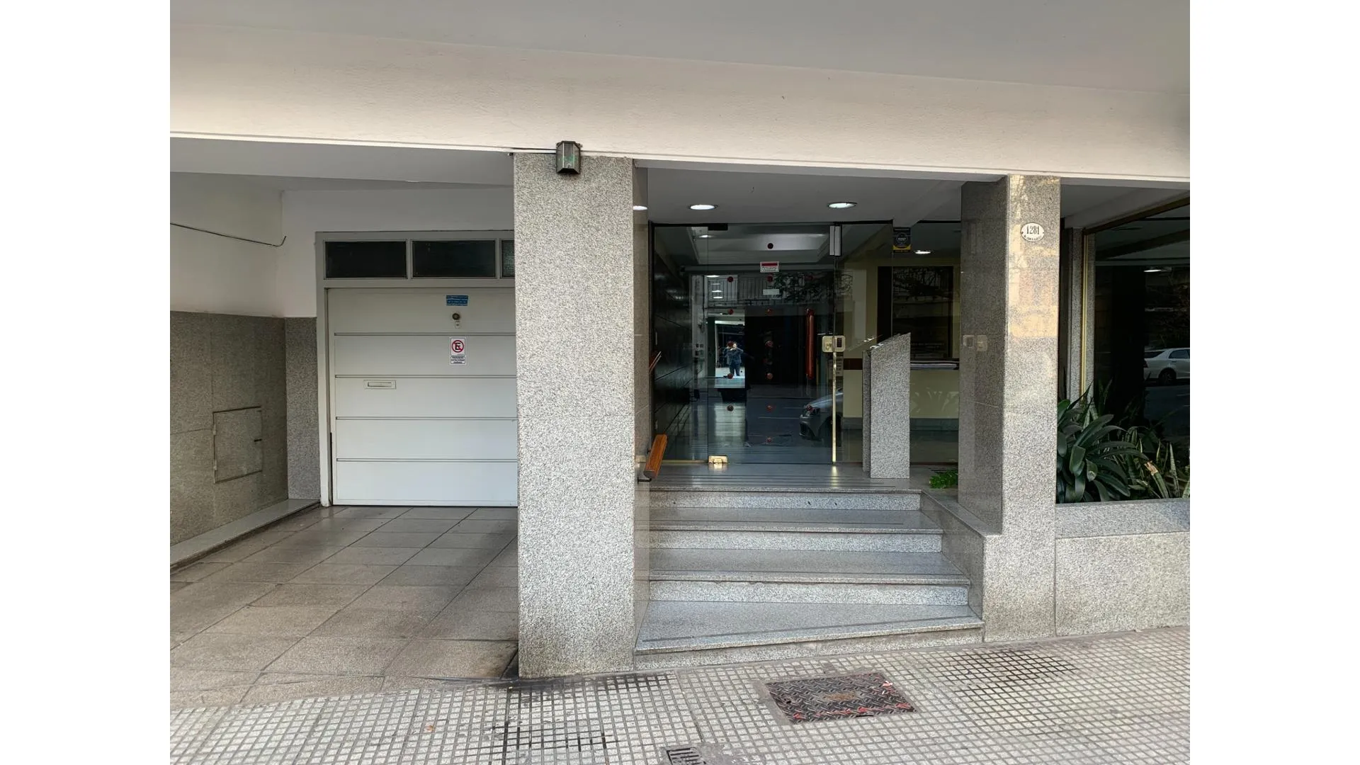 VENTA CABALLITO 2 AMB - FTE - AV ALBERDI/HORTIGUERA -COCHERA
