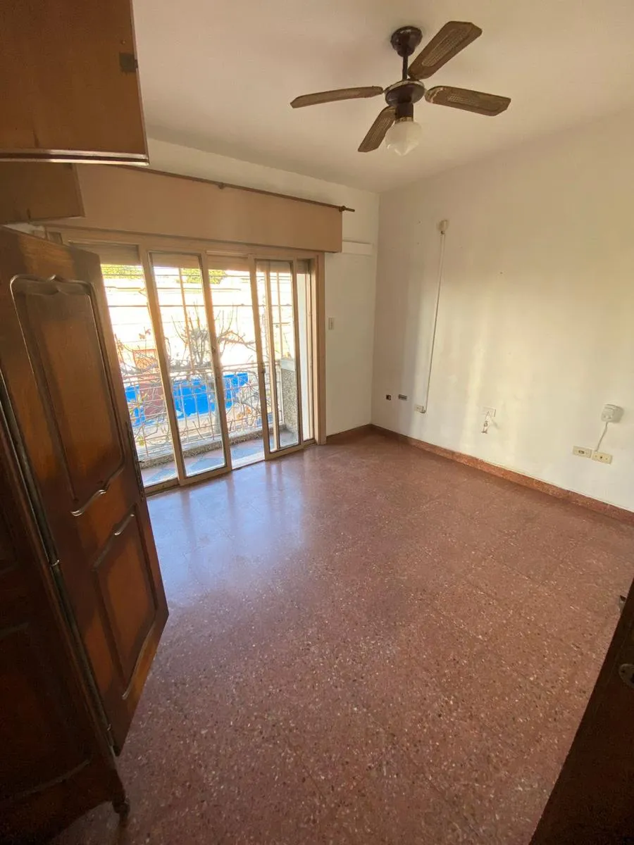Vendo Casa en Planta Alta con Patio y Terraza Alto Alberdi