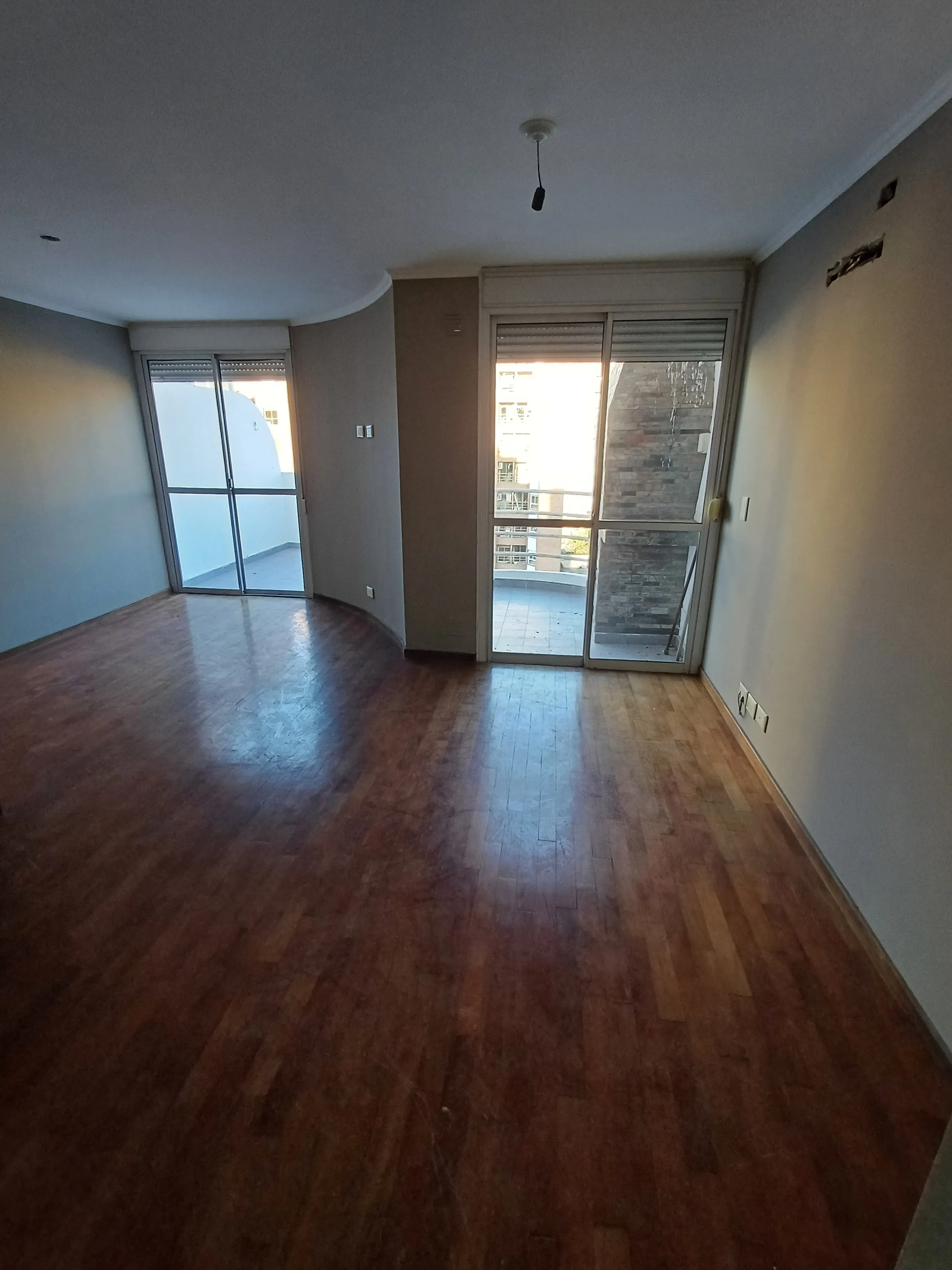 Departamento En Venta En Nueva Córdoba 2 Dormitorios Con Balcón Y Asador
