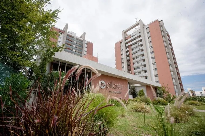 Alquiler Departamento Pilares de Manantiales - 2 Dormitorios A Estrenar PB Con P...