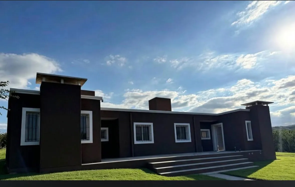 VENDO 2 DUPLEX 2 DORM A ESTRENAR - VILLA LOS AROMOS - 60m2 c/u. TERRENO 900m2