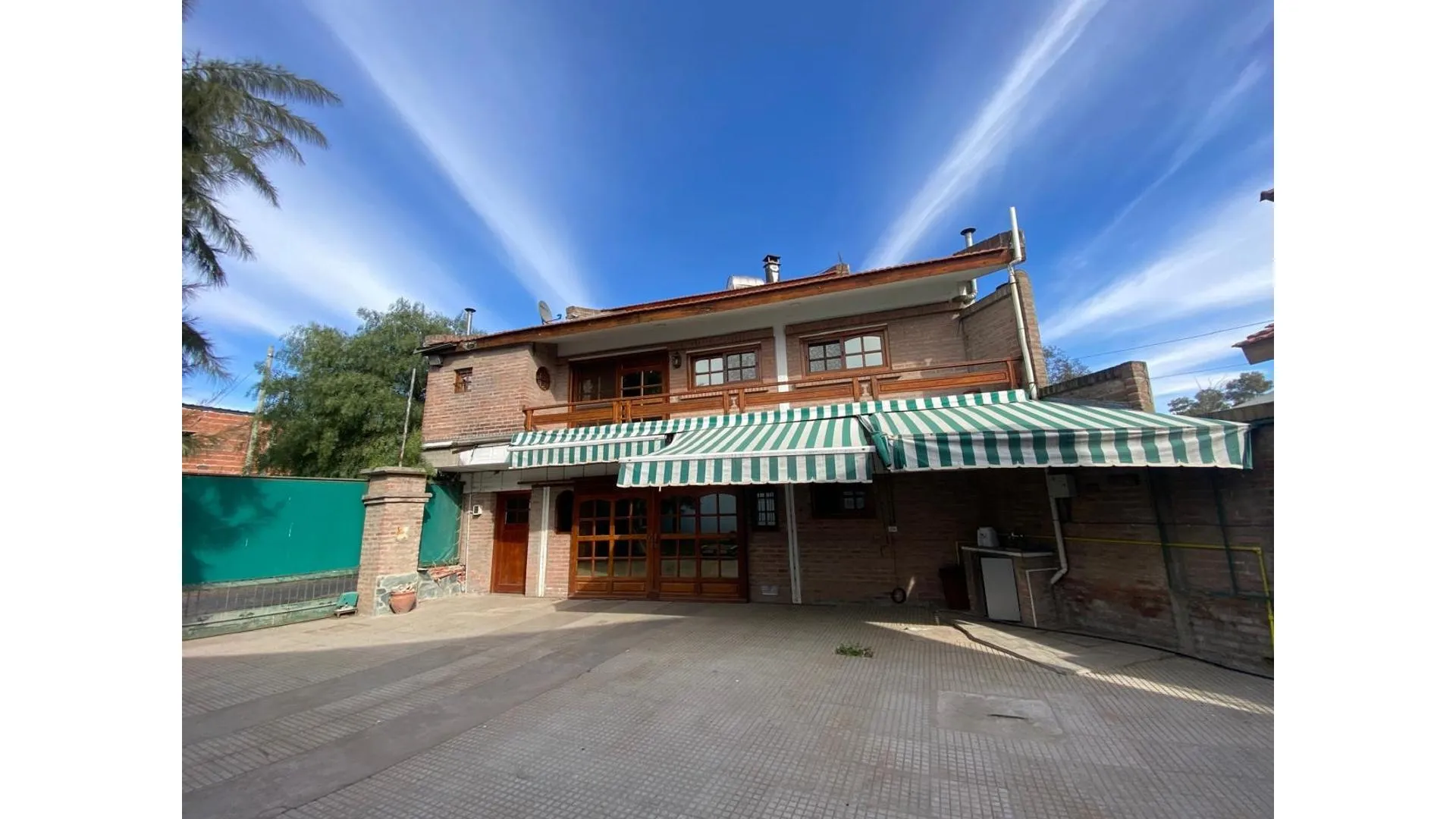 CASA EN ALQUILER