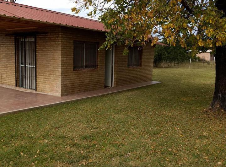 Casa · 50m² · 4 Ambientes · 1 Cochera
