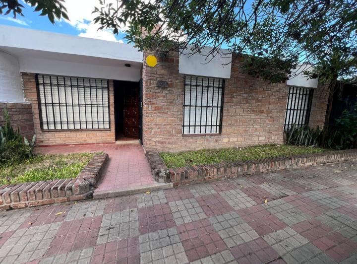 Casa · 68m² · 2 Dormitorios