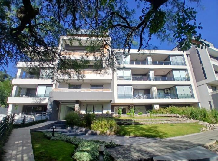 Departamento · 75m² · 4 Ambientes