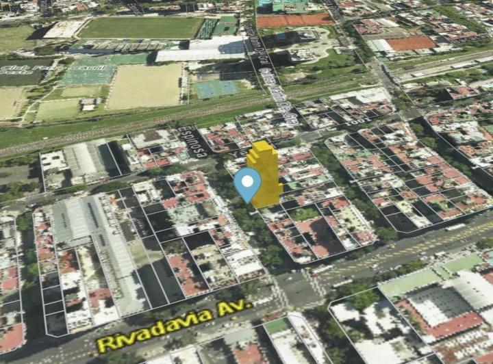 Terreno · 228m²