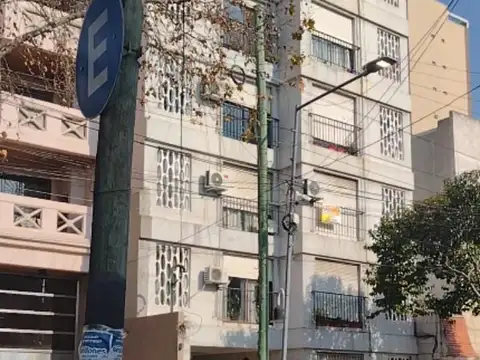 Cochera en Venta en Lanus Oeste, Lanus