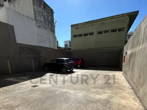 Cochera en Venta en La Plata, Partido de La Plata