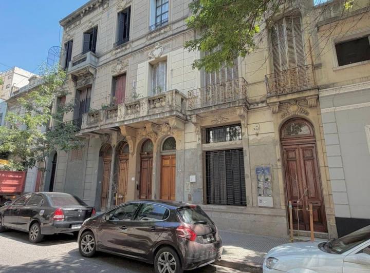 Departamento · 220m² · 5 Ambientes
