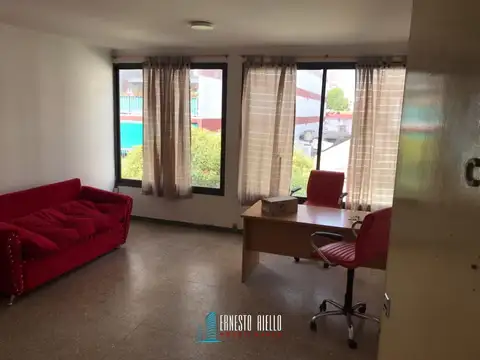 Oficina en Alquiler en Centro, Quilmes