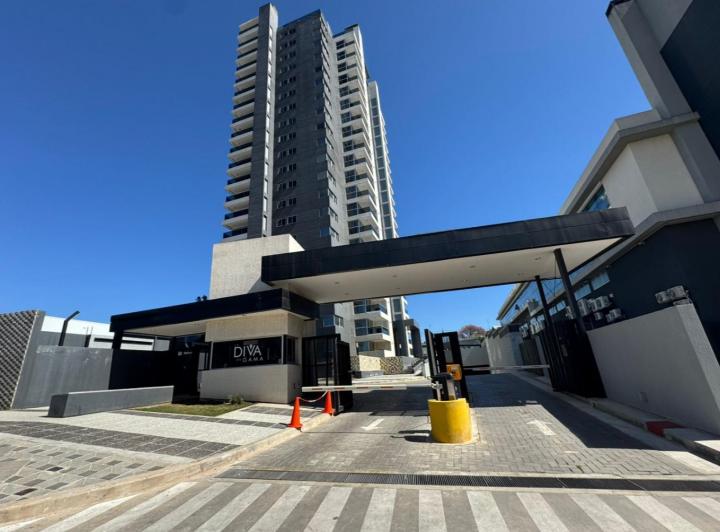 Departamento · 150m² · 6 Ambientes