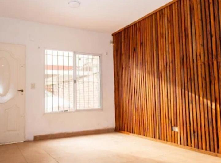 Casa · 80m² · 3 Ambientes · 1 Cochera