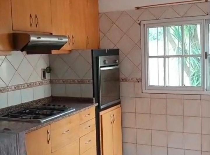 Casa · 70m² · 3 Ambientes · 1 Cochera