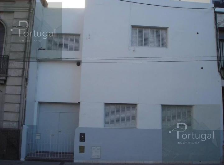 Casa · 360m² · 15 Ambientes