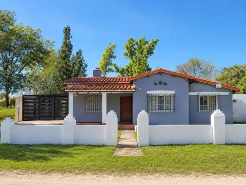 Casa en Venta en Villa Anisacate, Santa María