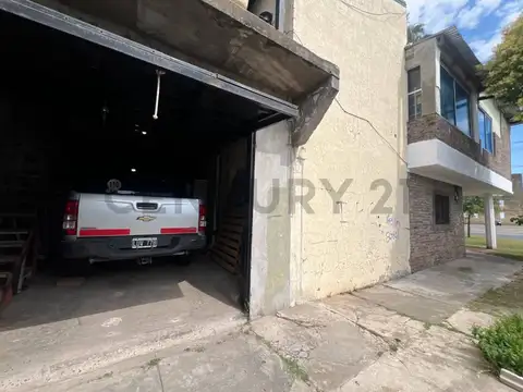 Casa en Venta en Barrio Parque Field, Rosario